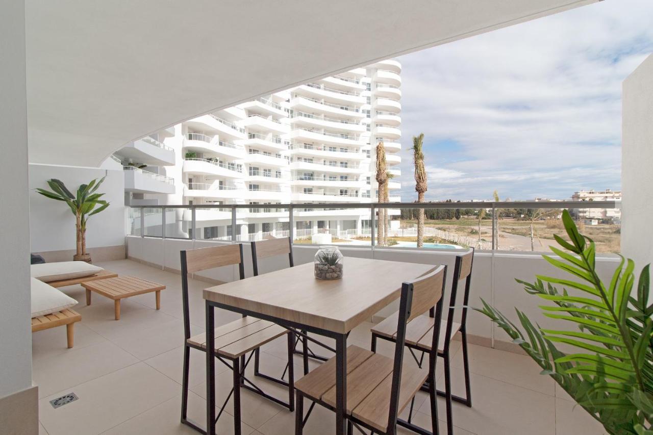 Global Properties, Apartamento Con Terraza Y Vistas A La Piscina En Gran Canet Canet d'En Berenguer Exterior photo