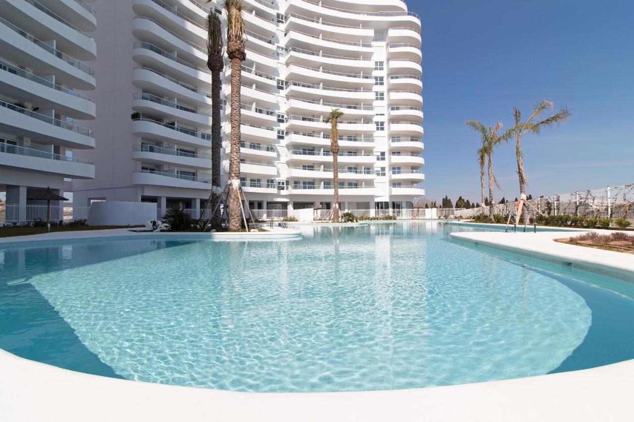 Global Properties, Apartamento Con Terraza Y Vistas A La Piscina En Gran Canet Canet d'En Berenguer Exterior photo
