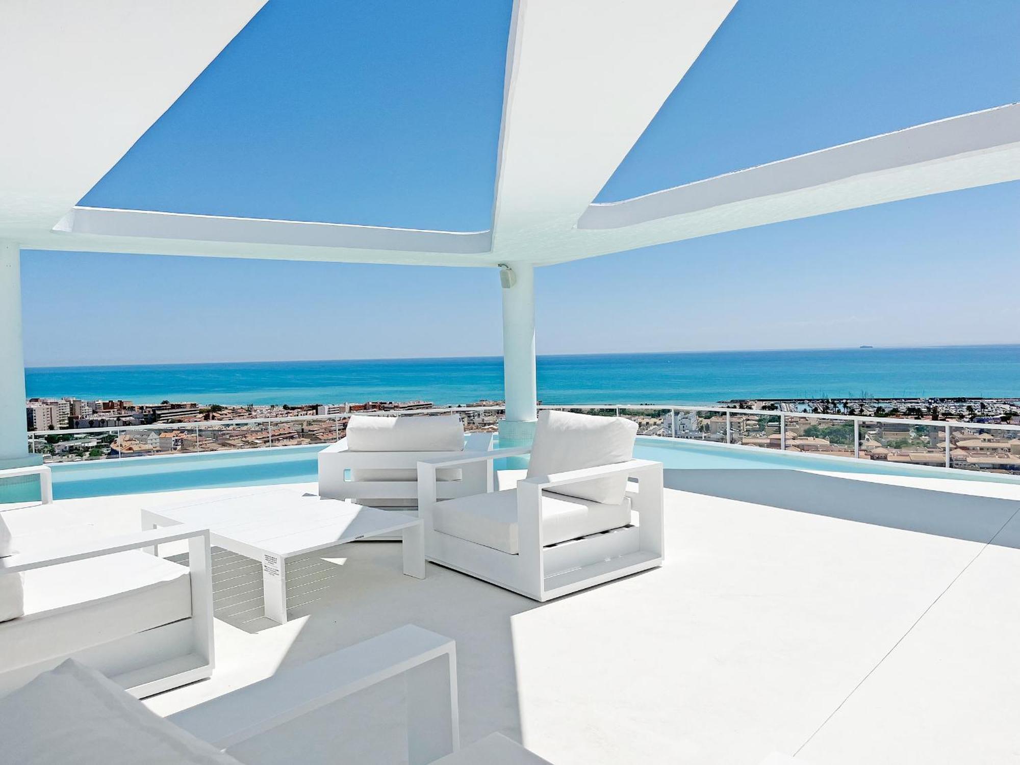 Global Properties, Apartamento Con Terraza Y Vistas A La Piscina En Gran Canet Canet d'En Berenguer Exterior photo